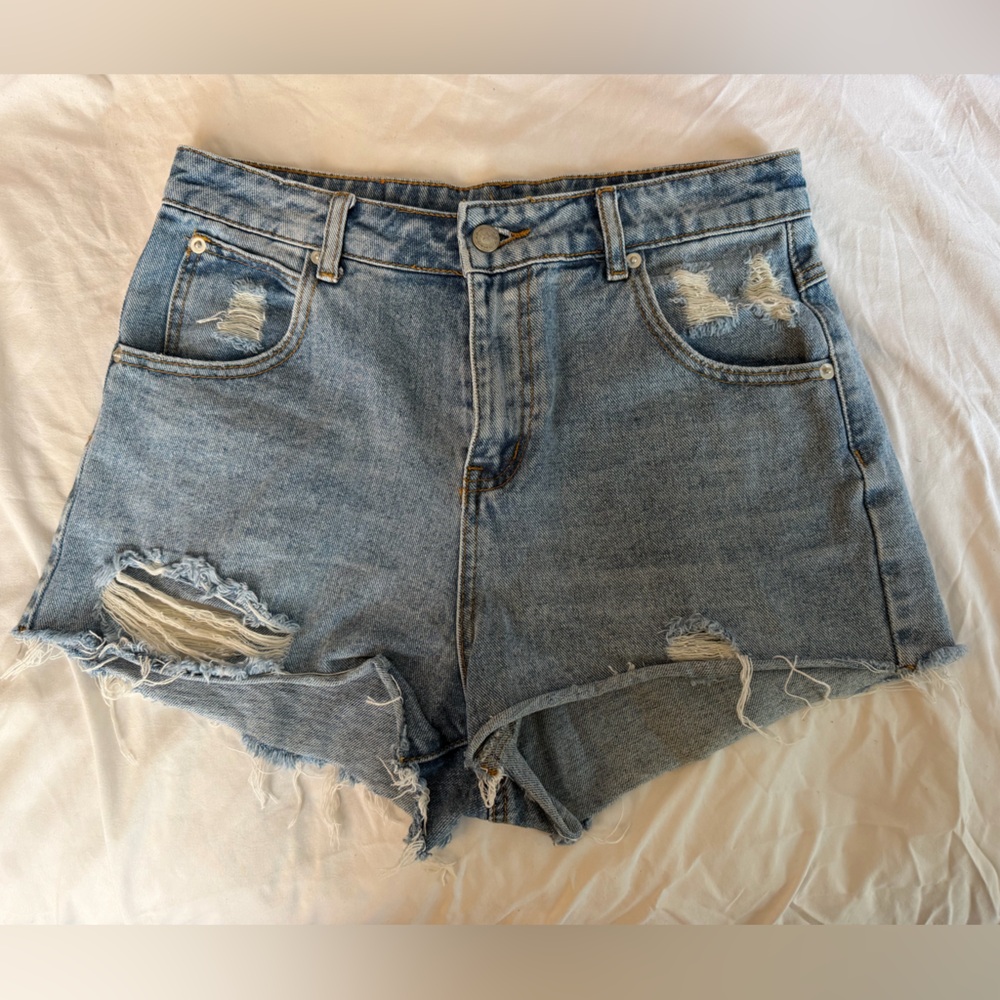 Princess Polly Distressed Denim Shorts - Light Blue
